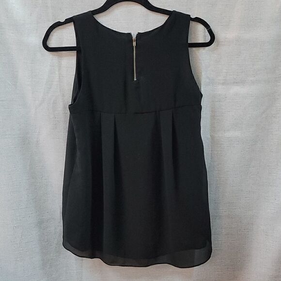 Beautiful Noroh Black Blouse! - Picture 2 of 6